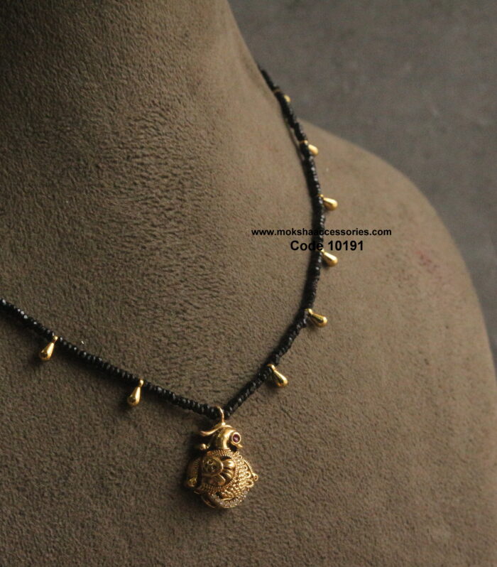 Peacock nakshi pendant with gold drops and black beads