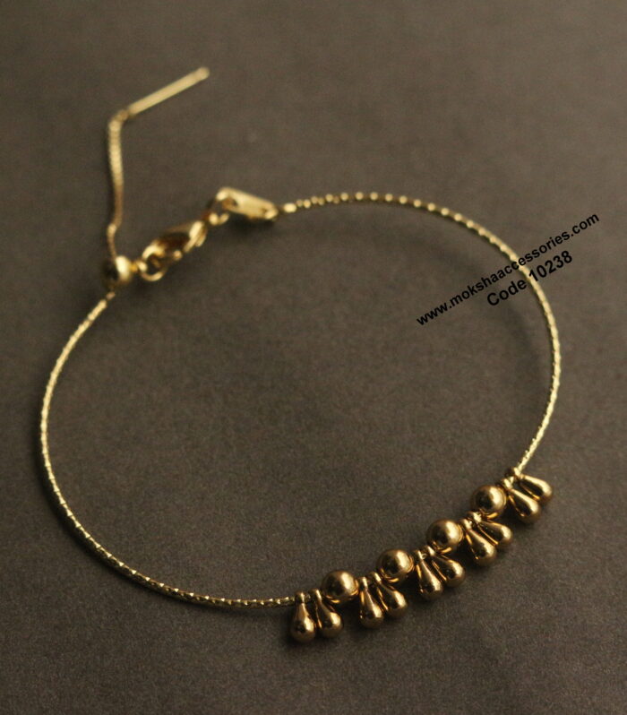 Adjustable gold bracelet (Anti Tarnish)
