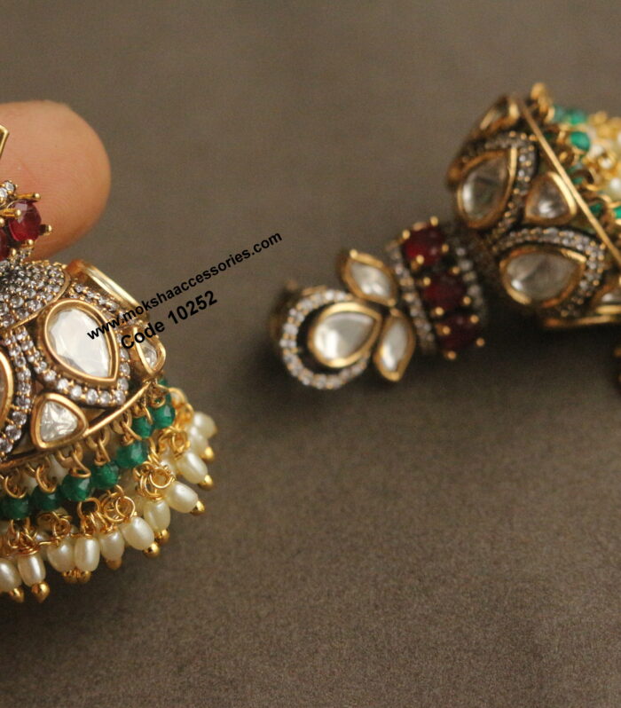 Kundan jhumki with back screw