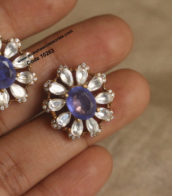 Mozonite stone studs