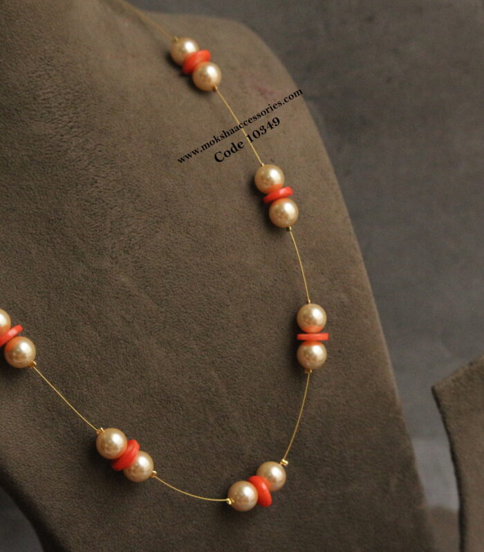 Sarvoski pearls and corals with invisible chain