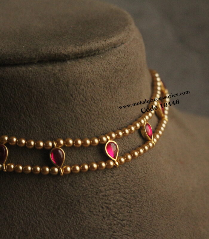 Jadaukundan choker with gold sarvoski pearls