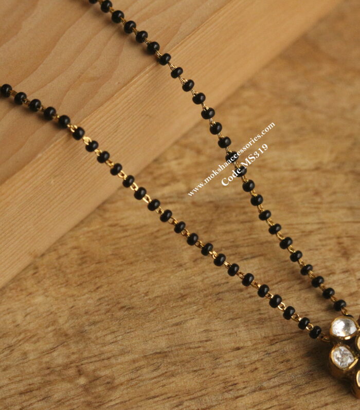 92.5 silver black beads chain with mozonite stone pendant ( Pendant 3.5 gms, Black beads 3.1 grams)