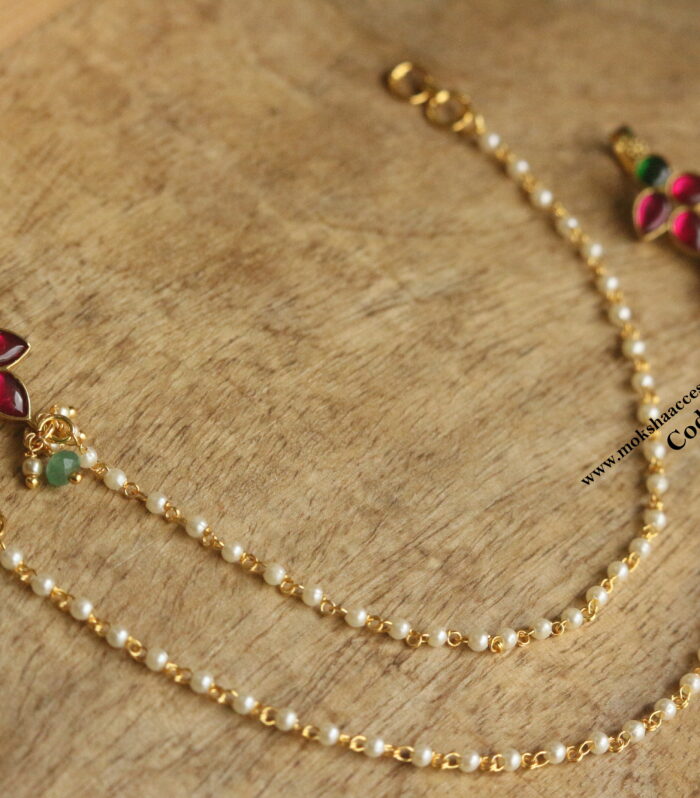 Jadaukundan ear chains
