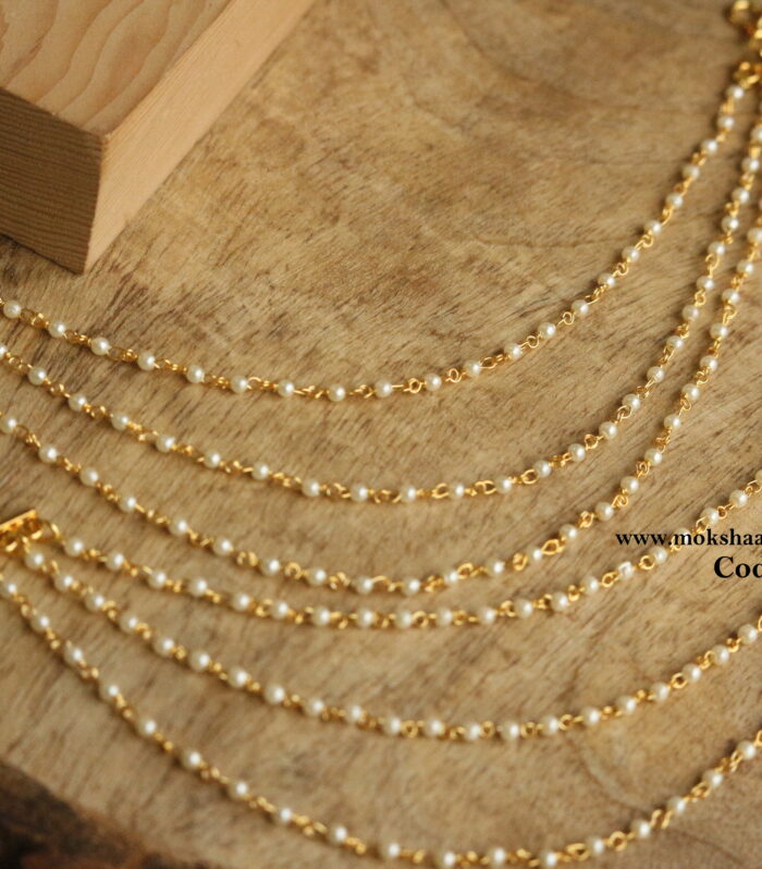 Jadaukundan ear chains