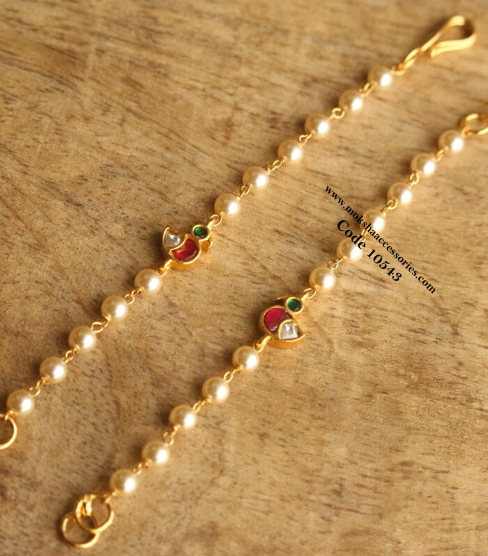 Jadaukudan straight ear chains