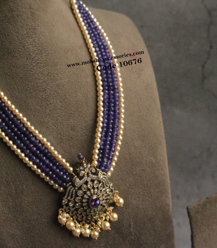 Victorian pendant with onyx beads and sarvoski pearls