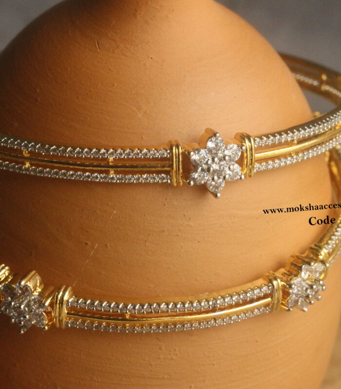 CZ diamond alike bangles set of 2 (Available in 2.6)