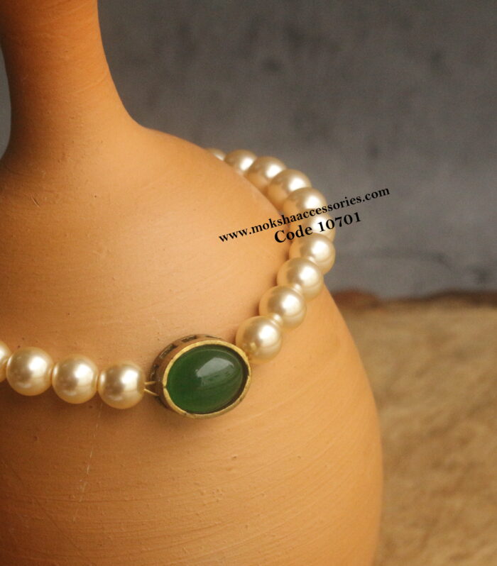 Emerald victorian kada with sarvoski pearls