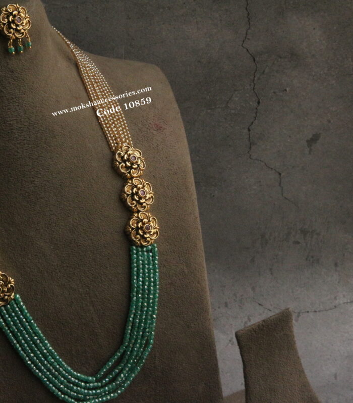 Nakshi pendant set with real cz beads and onyx beads haram