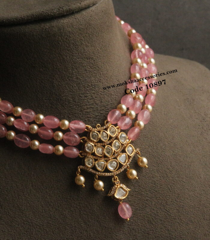 Mozonite stone pendant with natural onyx beads and sarvoski pearl choker