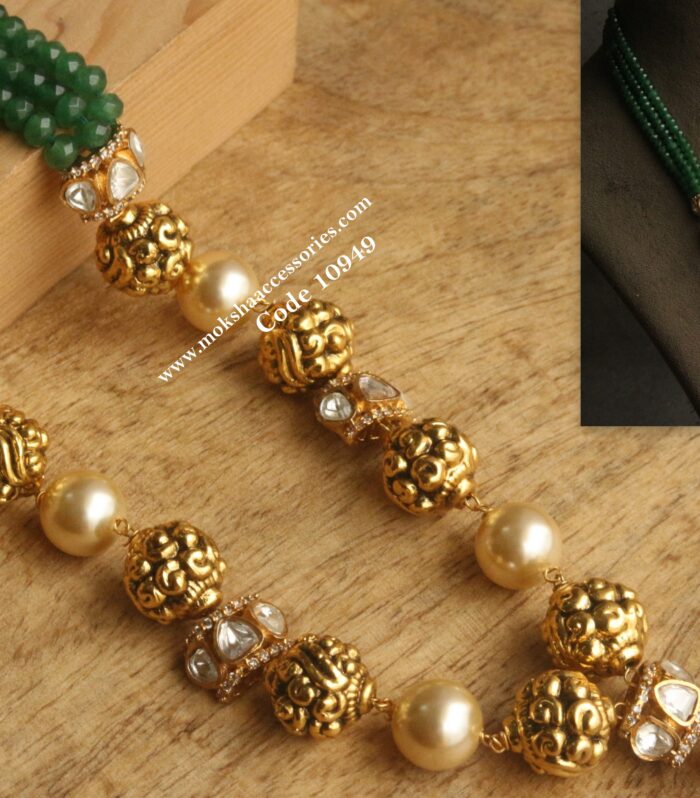 Mozonite stone pendants with nakshi gold balls, sarvoski pearls and emerald beads mala