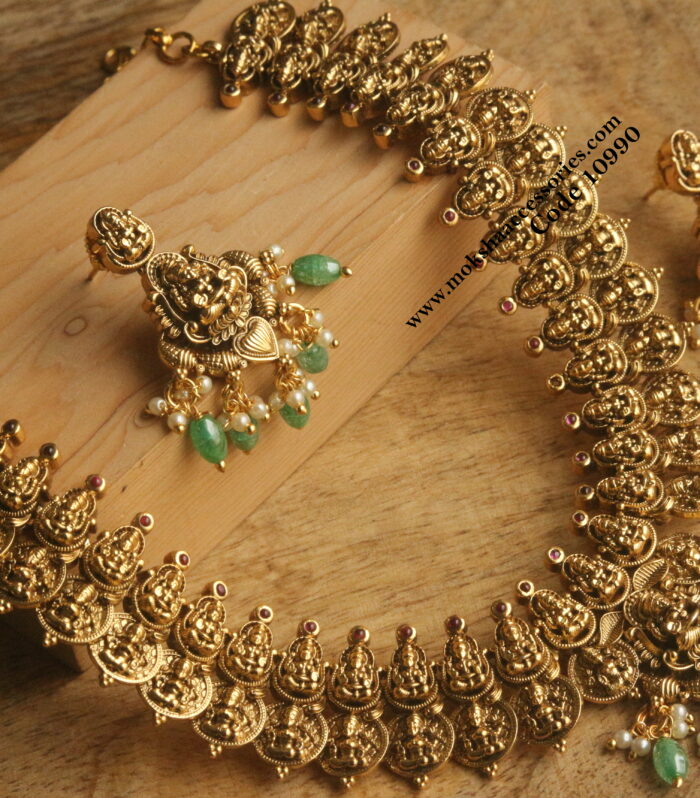 Nakshi lakshmi devi kasu neckset