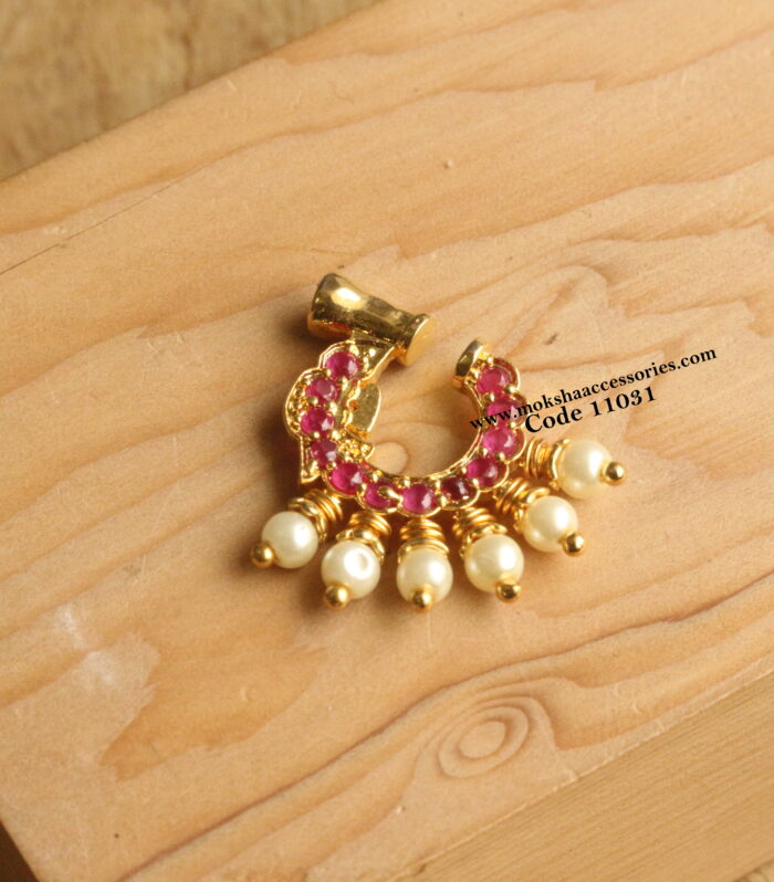 Nose pin