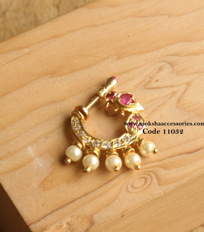 Nose pin