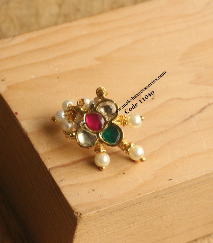 Nose pin