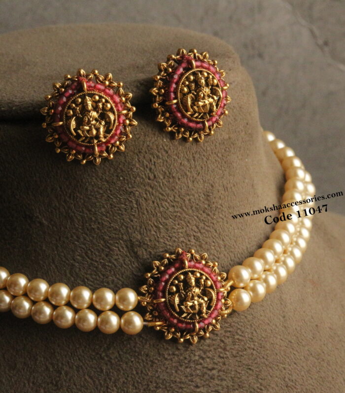 Nakshi choker set with sarvoski pearls
