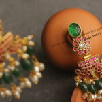 Jadaukundan Earrings with Carving Stud and Emerald Drops