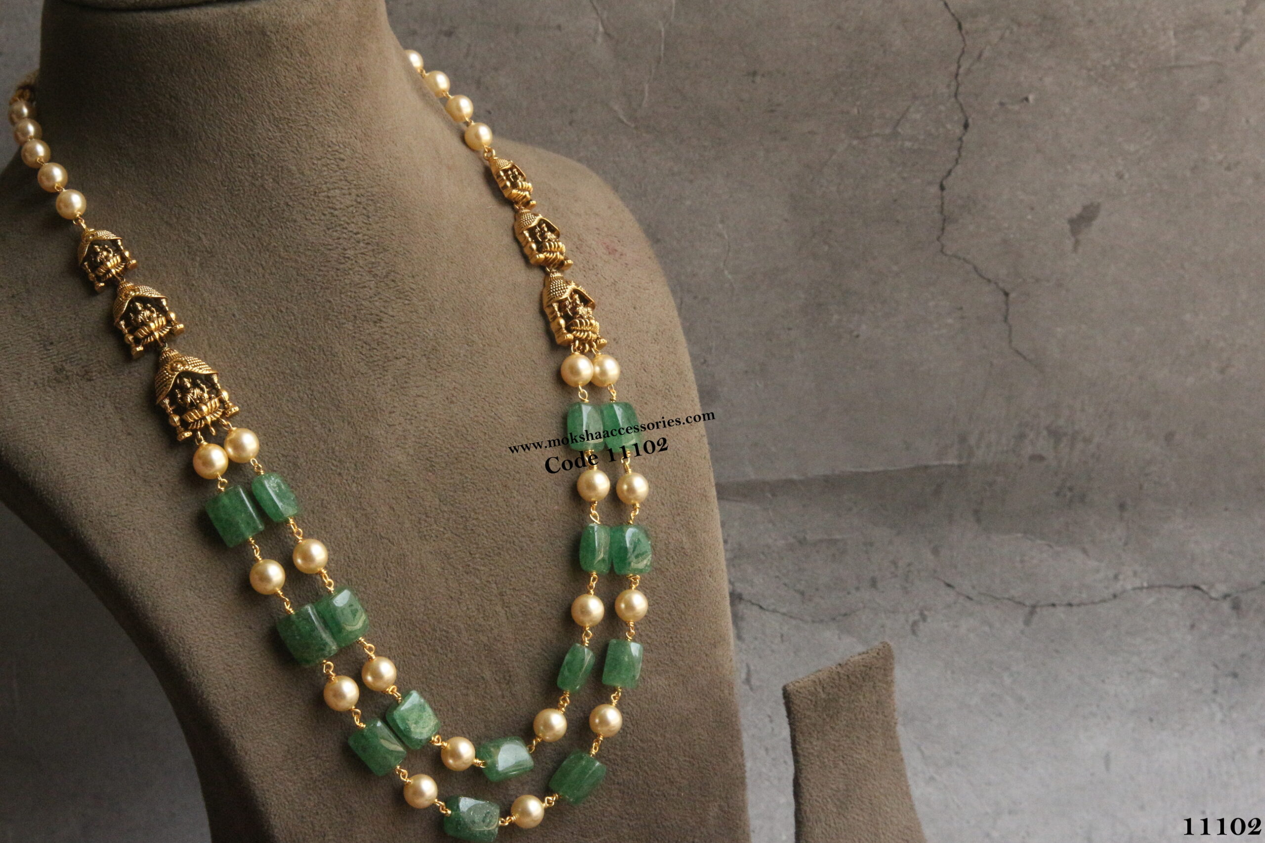 11102-scaled-1.jpg Nakshi Pendant with Emerald Square Beads and Swarovski Pearl Mala - Image 1