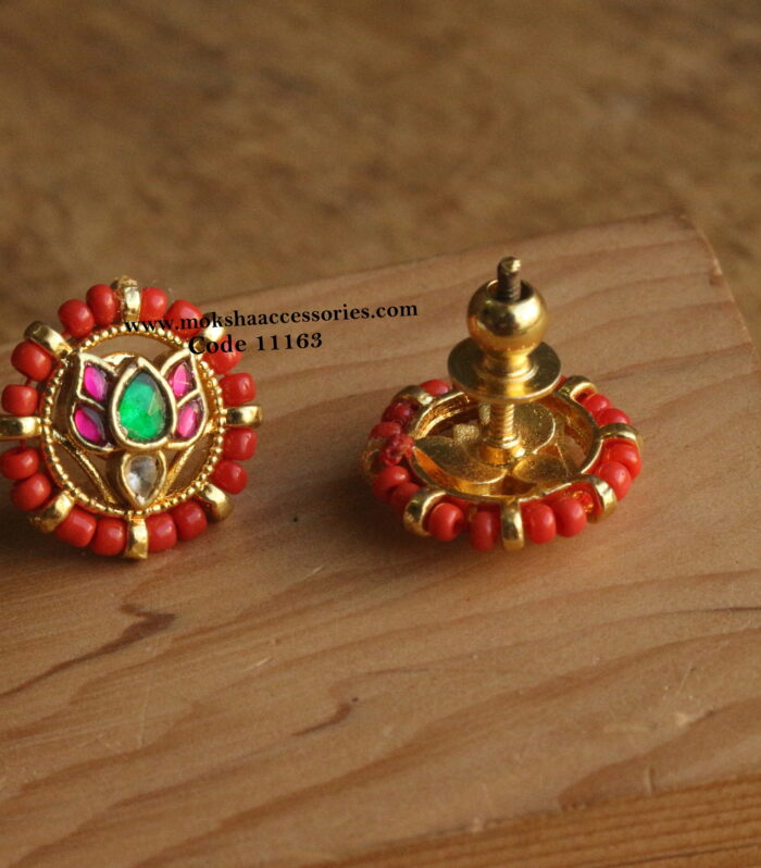 Jadaukundan studs with coral beads and back screw