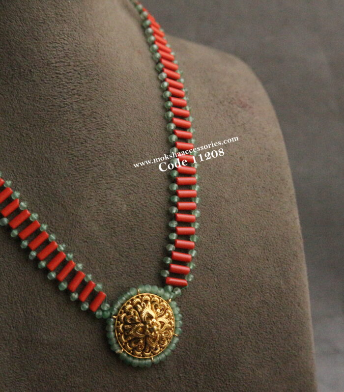 Nakshi pendant with corals and emeralds mala
