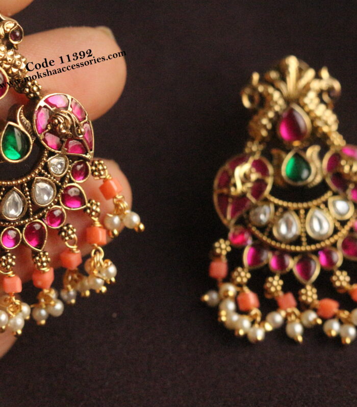 Jadaukundan back screw earrings with coral and pearl drops