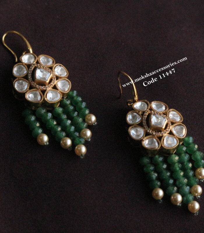 Mozonite stone earrings with emerald beads