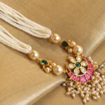 Jadaukundan Pendant with Pearl Chain