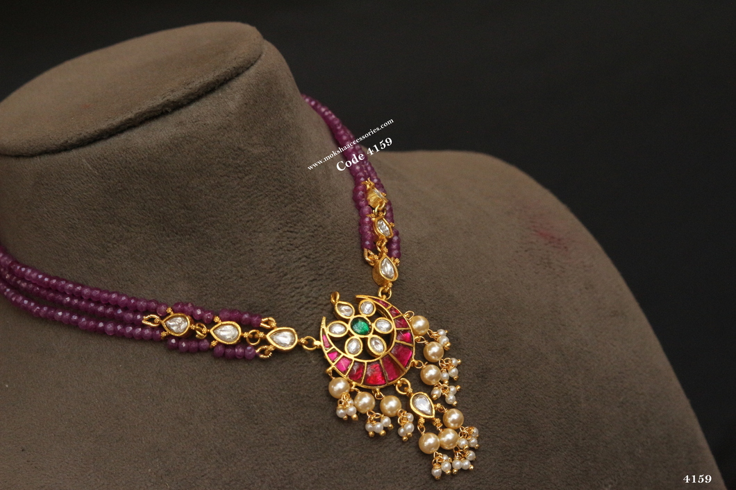 4159.jpg Jadaukundan Pendant with Purple Beads - Image 1