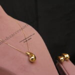Gold Chain with Pendant Set
