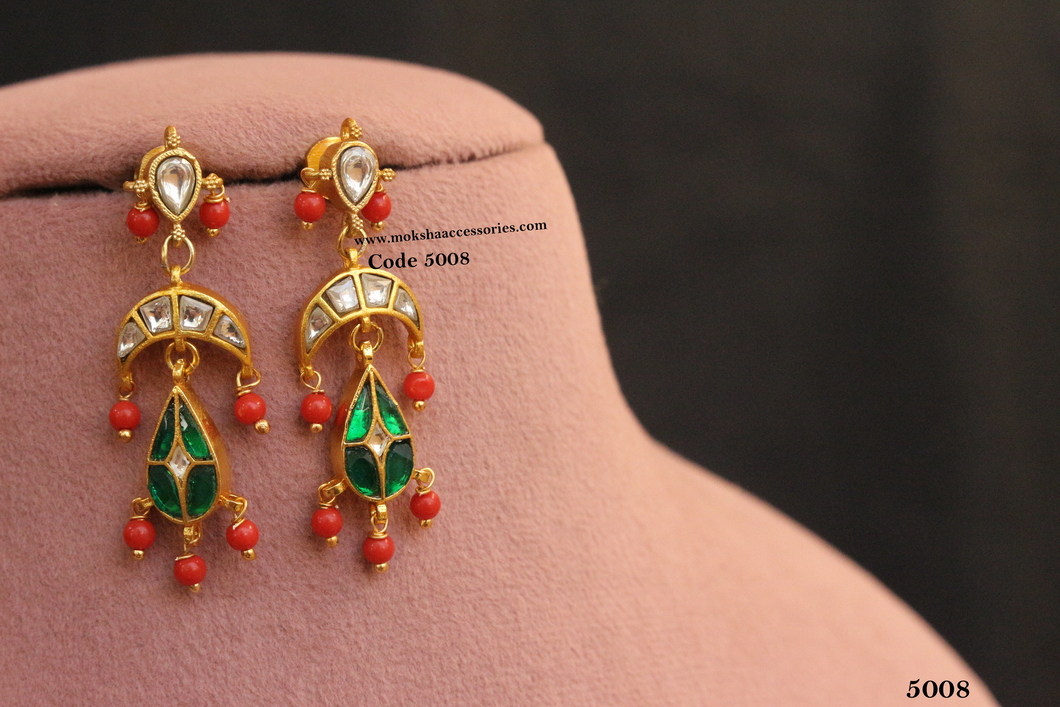 5008.jpg Jadaukundan Earrings with Coral Drops - Image 1