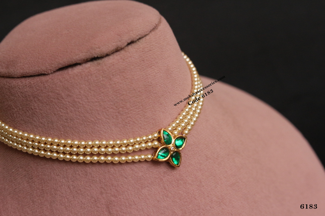 6183.jpg Kundan Pendant with Swarovski Pearl Choker - Image 1