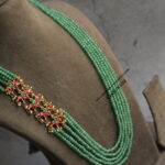 Jadaukundan Side Pendant with Emerald Beads Mala