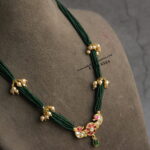 Jadaukundan Pendant with Green Beads and Gold Caps