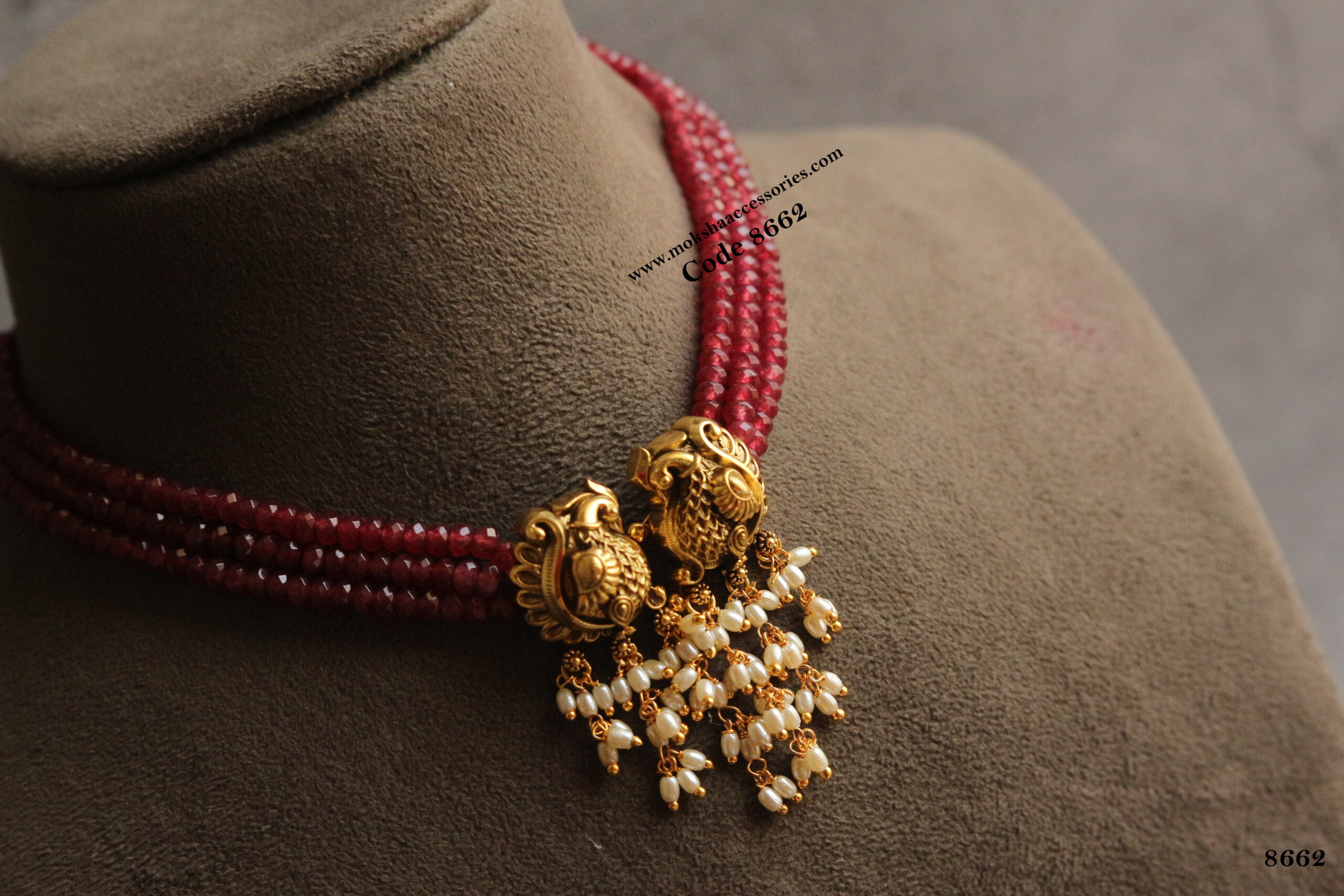 8662-scaled-1.jpg Nakshi Pendant with Ruby Maroon Beads and Rice Pearl Drops Choker - Image 1