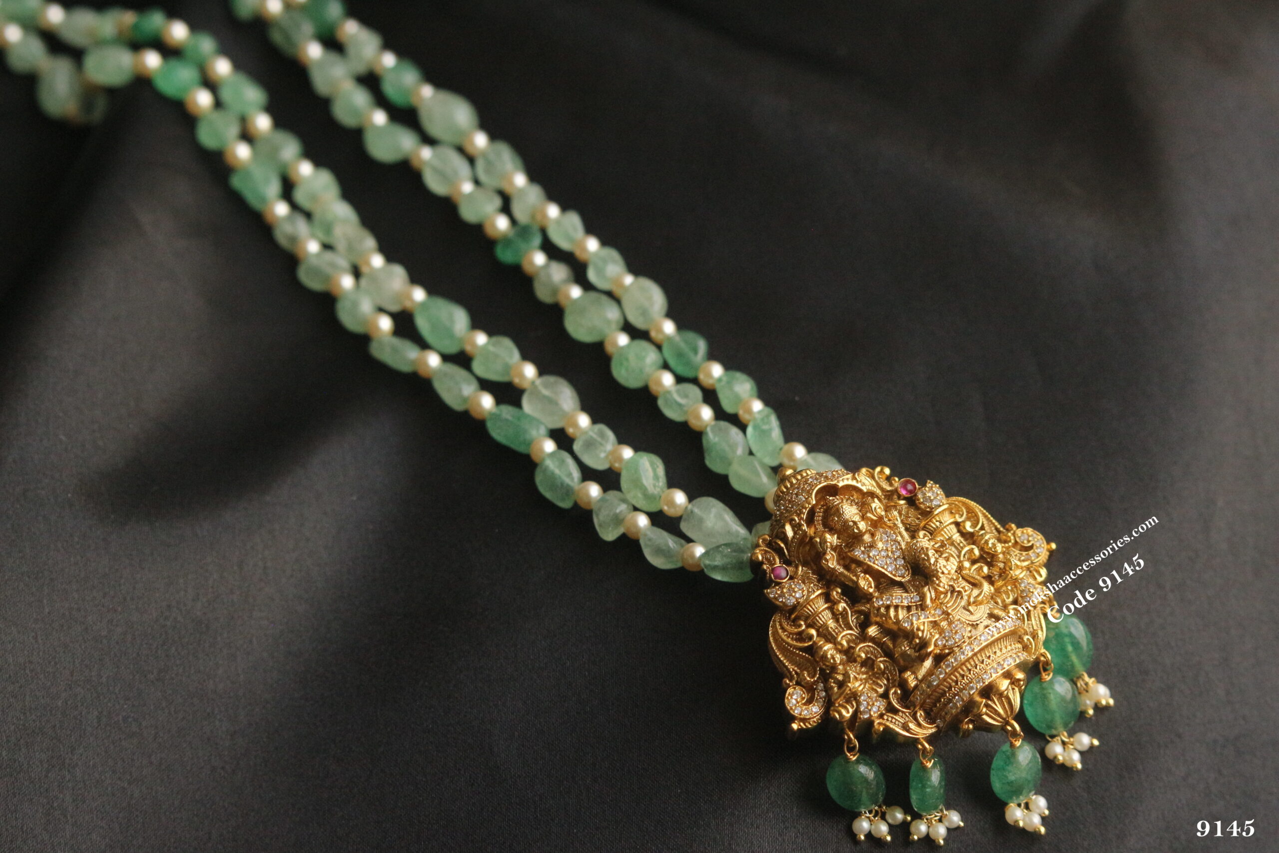 9145-scaled-1.jpg Lakshmi Devi Nakshi Pendant with Natural Emerald and Swarovski Pearls Mala - Image 1