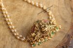 Jadaukundan Pendant with Rice Pearl Chain Choker