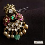 Jadaukundan and mozonite stone pendant – Moksha Designer Accessories
